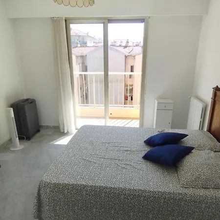 Beautiful 2 Bedroom Port - 5 Min To Beaches * Niza