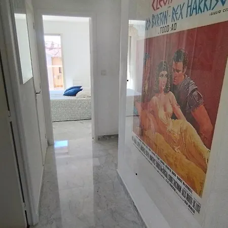 Beautiful 2 Bedroom Port - 5 Min To Beaches Niza